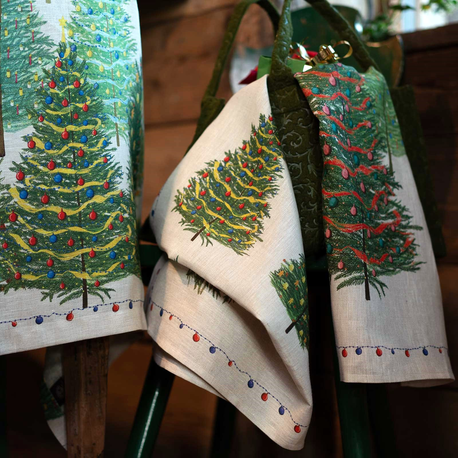 Christmas Kitchen Dish Towels, Christmas Tree Cart Decoration Dish